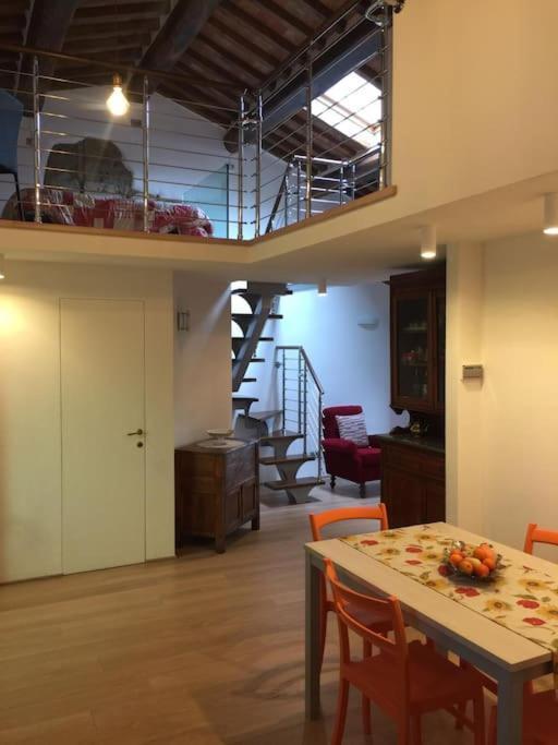 Villa Marta Contignano Luaran gambar